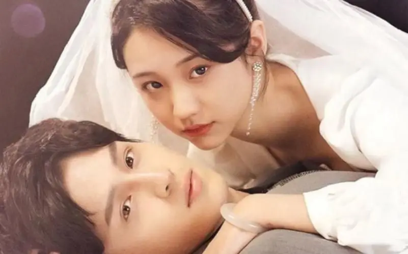 《我被总裁老公在公司花式宠》：霸总教科书式宠妻，上班也撒狗粮，这谁顶得住啊！